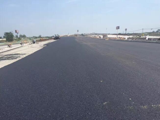 瀝青混凝土路面預防性養(yǎng)護措施有哪些呢？